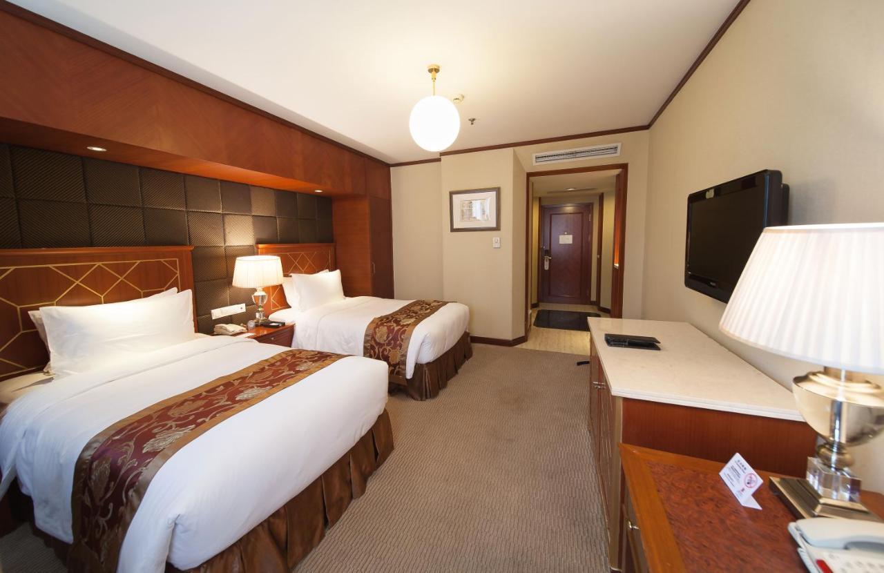 Jin Jiang Park Hotel Shanghai Exterior foto